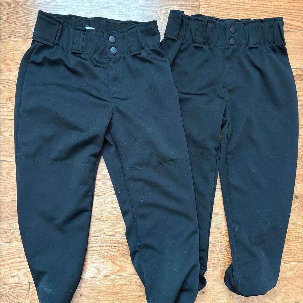 Girls Black Softball Capris